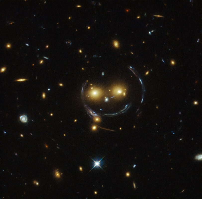 Astrophysicomics