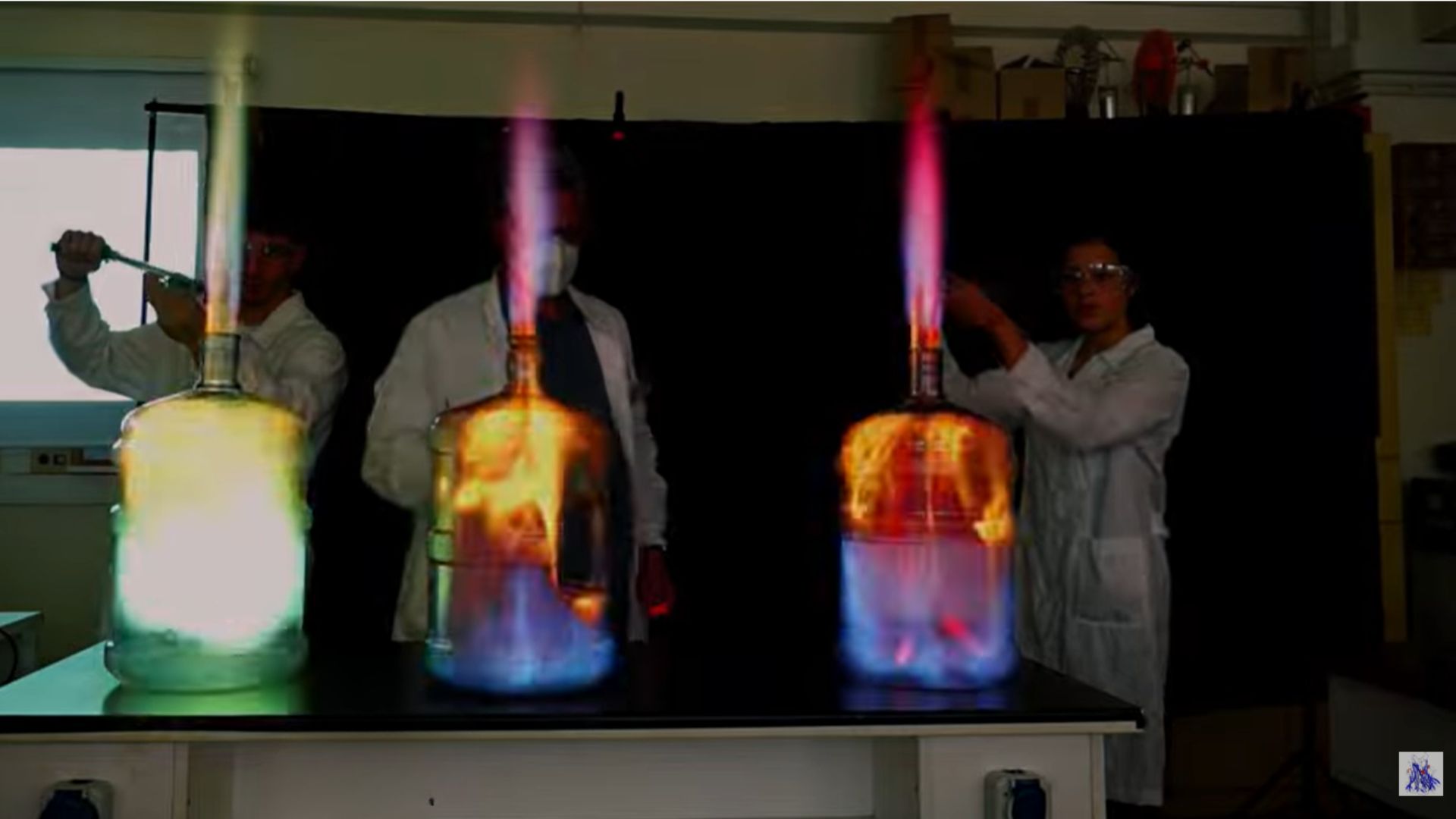 Chem Group Students Demo Experiments
